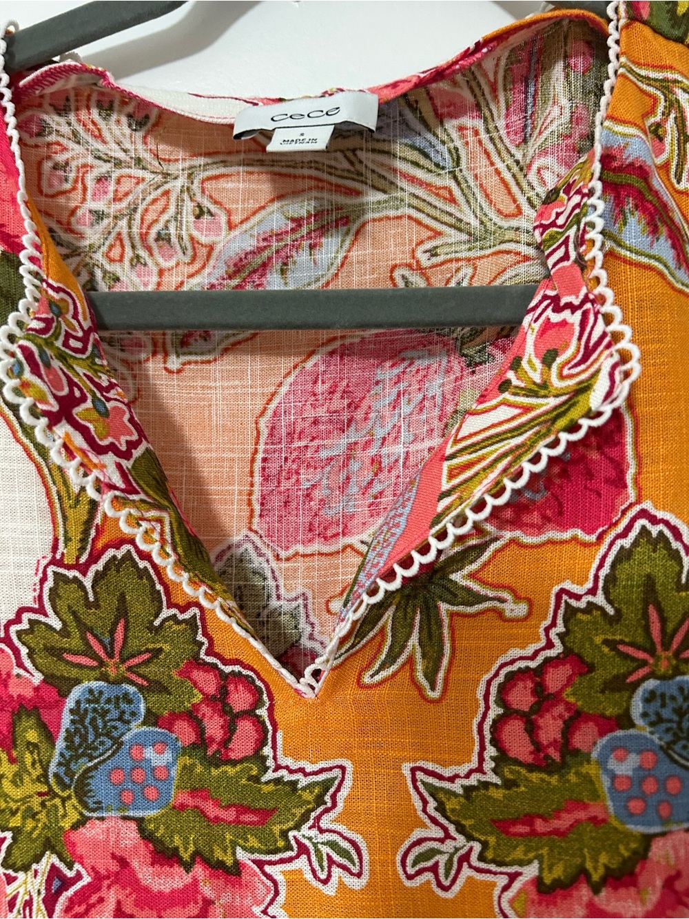 CeCe Sleeveless Floral V-Neck Tank Top - Pink & Orange - Picture 5 of 5
